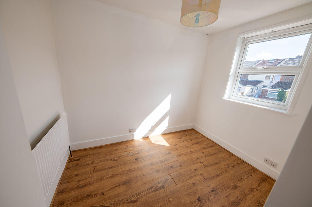House in Portsmouth - View 5