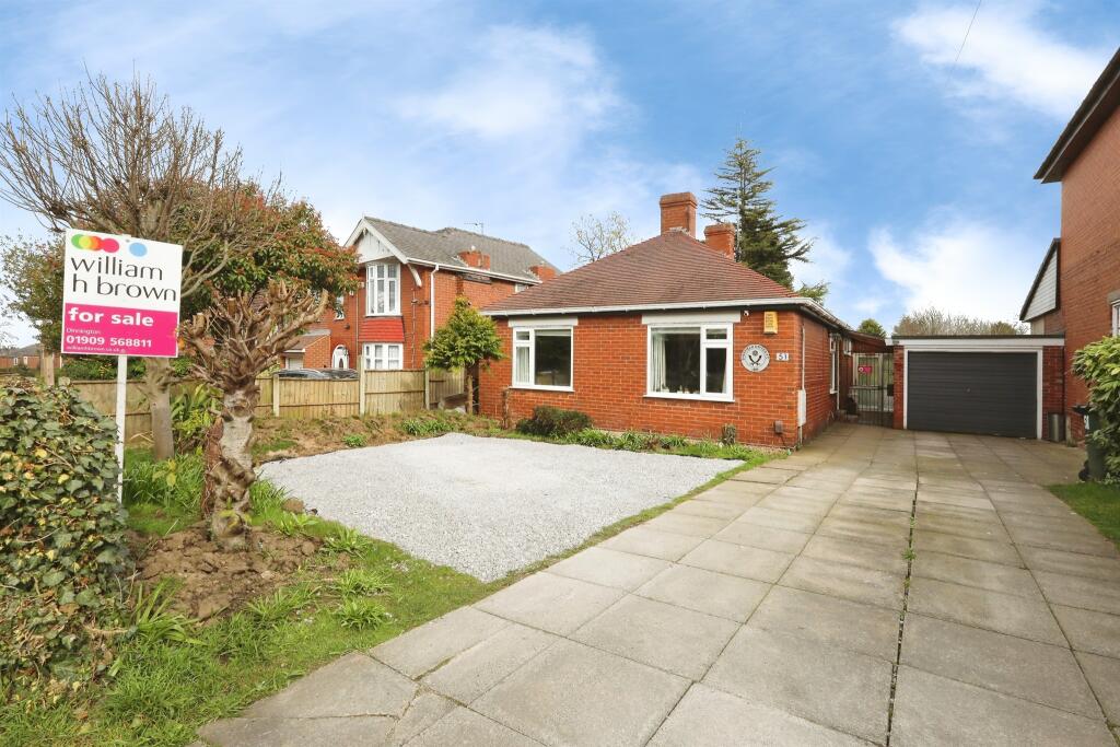 Main image of property: Lidgett Lane, Dinnington, Sheffield