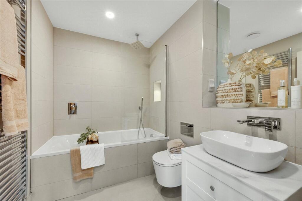 House in Waverley, Dunsfold - More