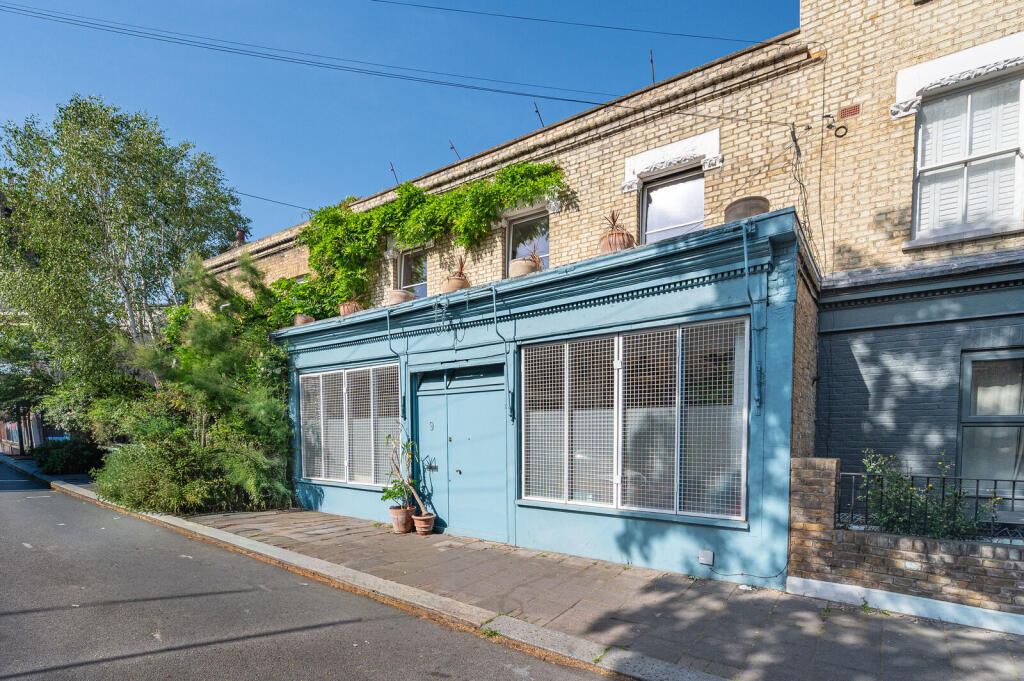 Main image of property: Flaxman Road, Loughborough, Brixton, London, SE5