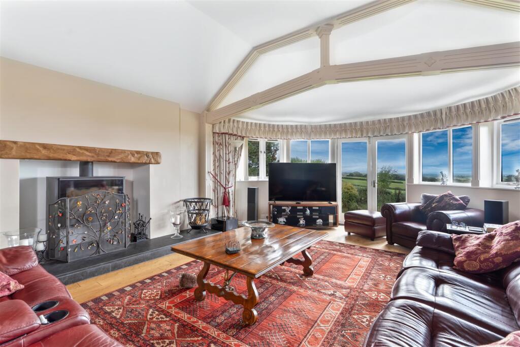 House in Torridge, St Giles In The Wood - View 5