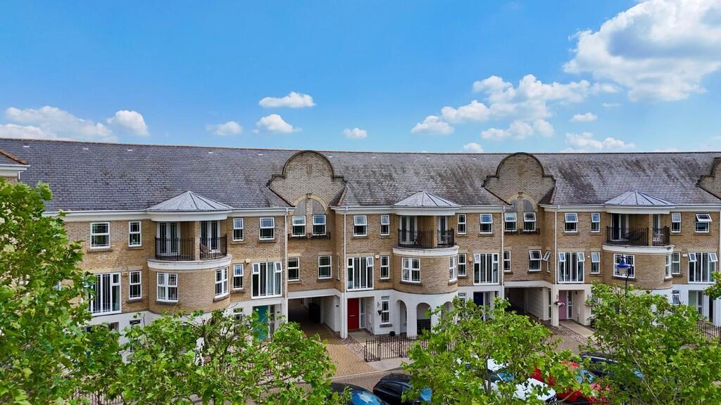 Main image of property: Dettingen Crescent, Deepcut