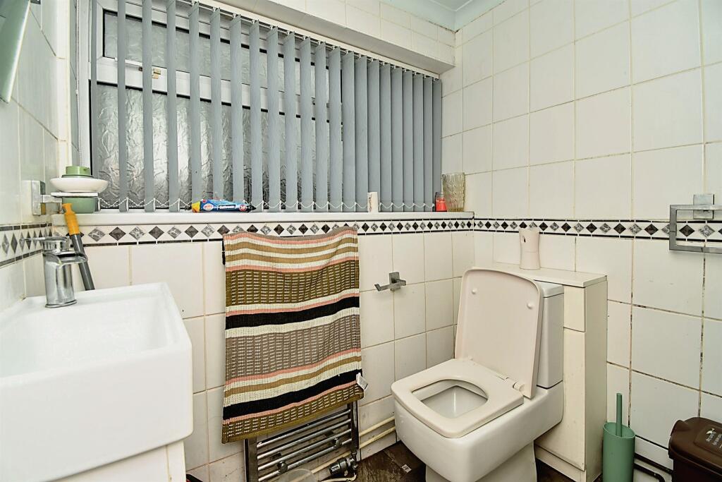 House in Newport, Corpa Road, Victoria - More
