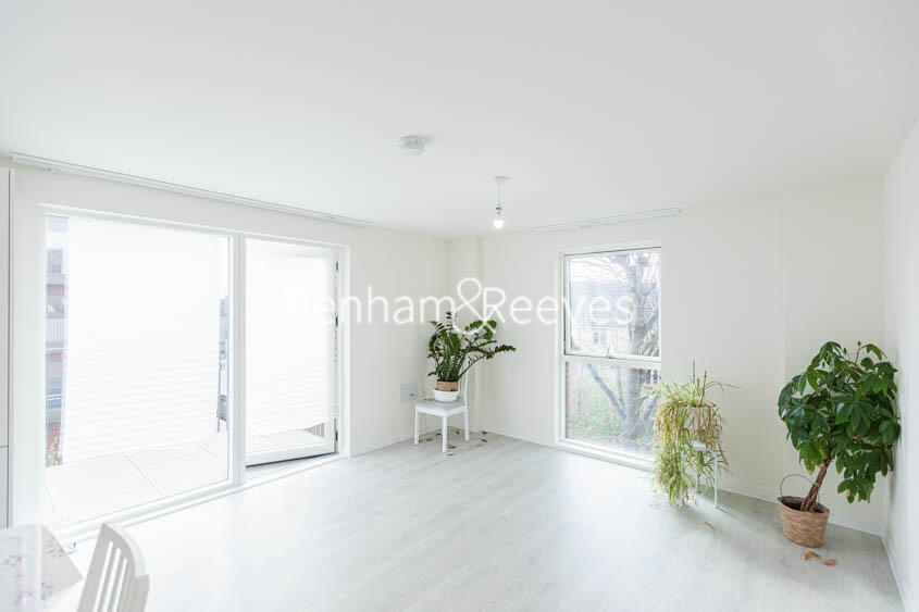Main image of property: Harrow View, Harrow, HA1
