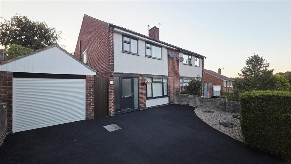 House in Cuddington, Cheshire West and Chester