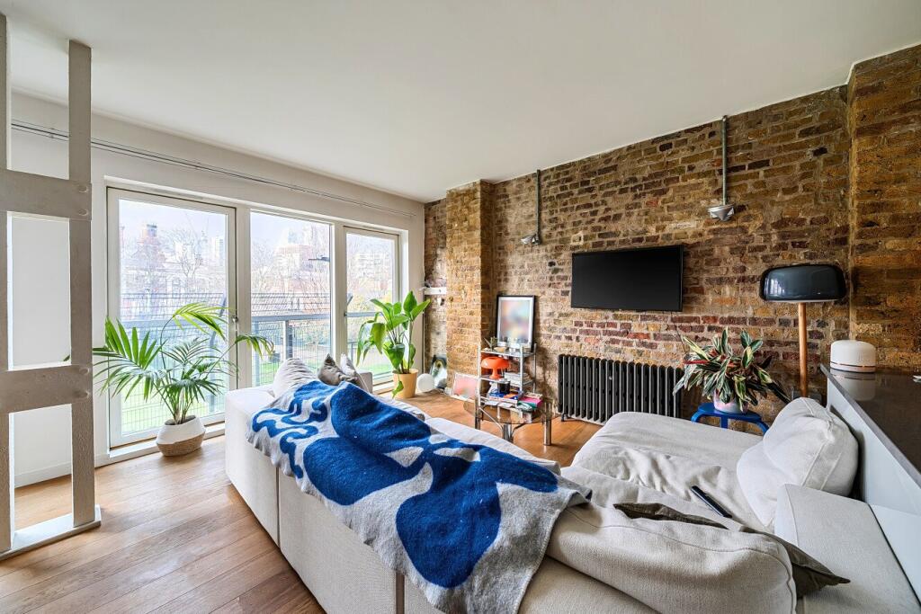 Main image of property: Weller Street, London, SE1