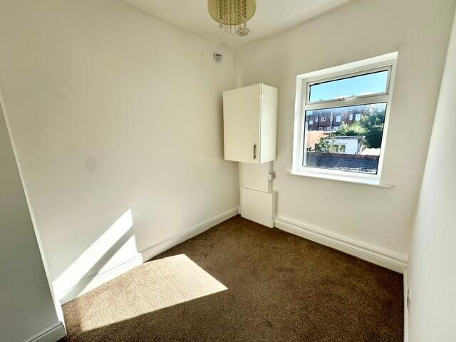 House in Sheffield - View 4