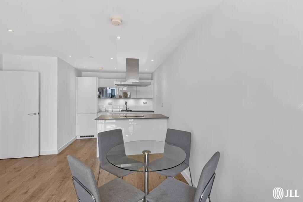 Langham House, New Garden Quarter E15 - Widok 5