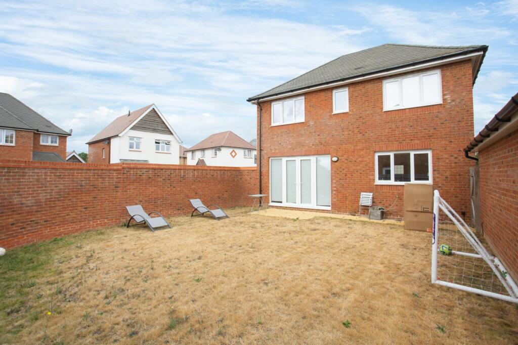 House in Canterbury, Hersden - View 4