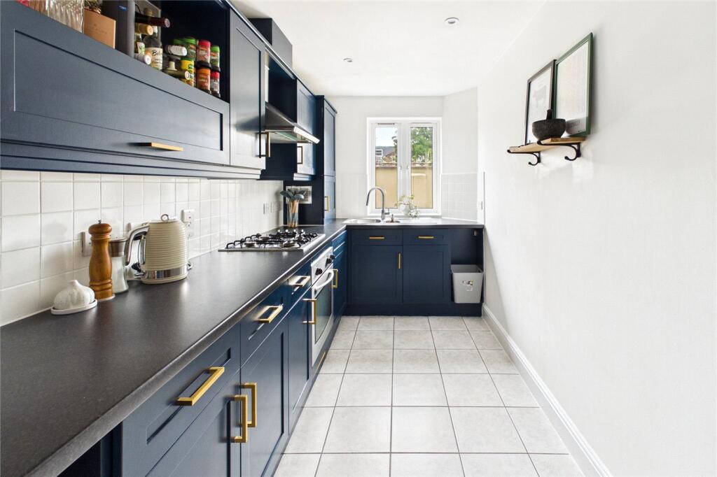 Apartment in London - View 4