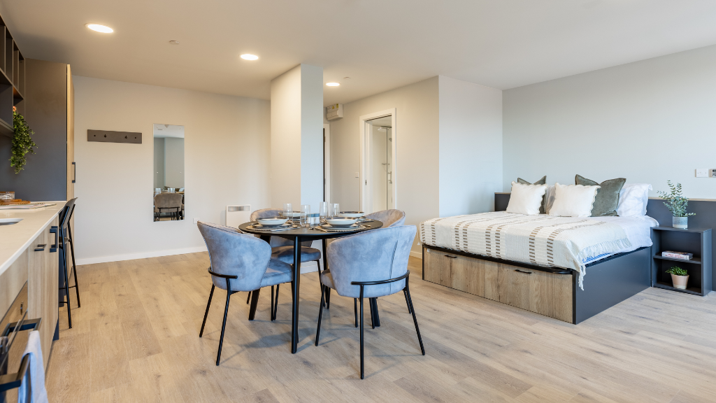 Main image of property: AVAILABLE NOW | Central Guildford Luxury Studio | Outstanding social spaces | 5 minutes from Guildford station