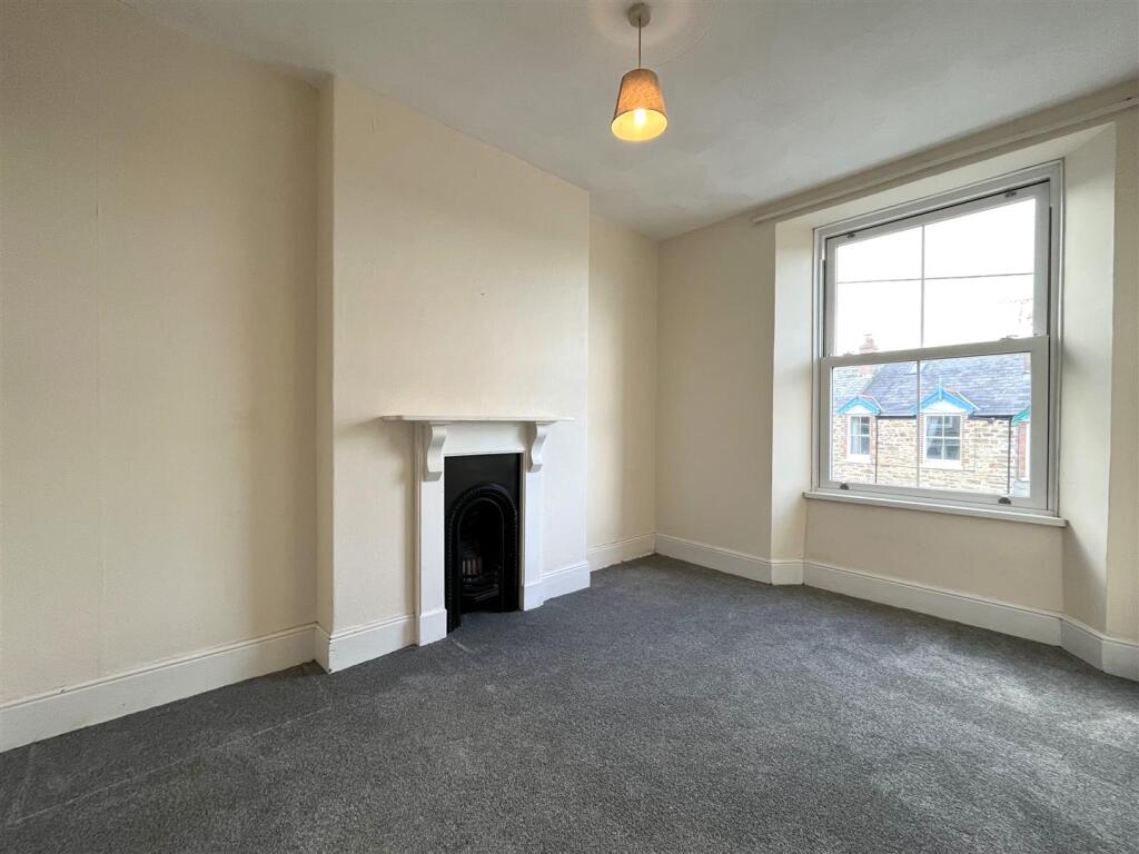 House in Truro - More