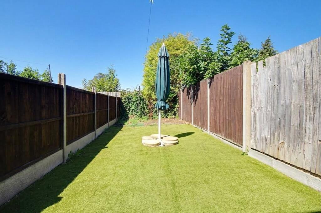 Main image of property: Goldsdown Road, Enfield, EN3