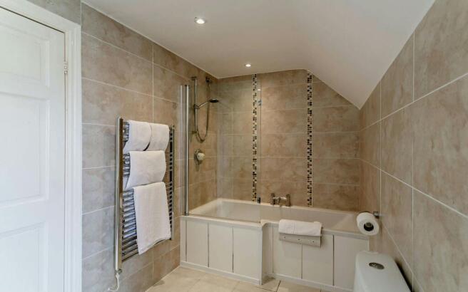 8694354-interior47-800.jpg