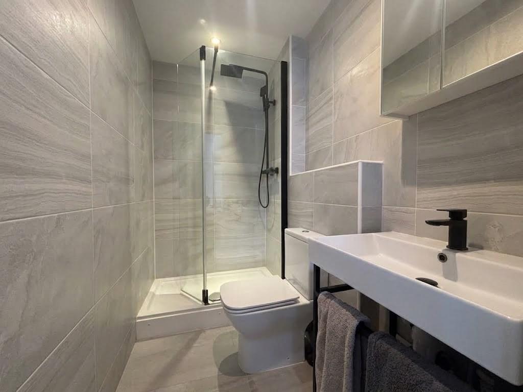 Apartment in London - More