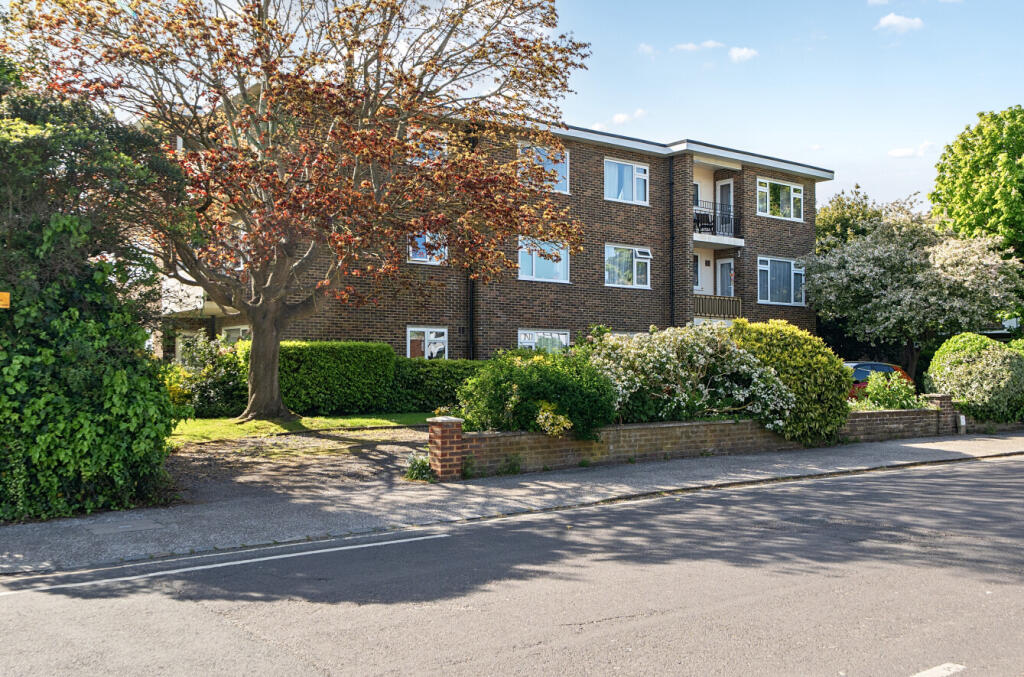 Main image of property: Wallace Court, Wallace Avenue, Worthing, West Sussex, BN11