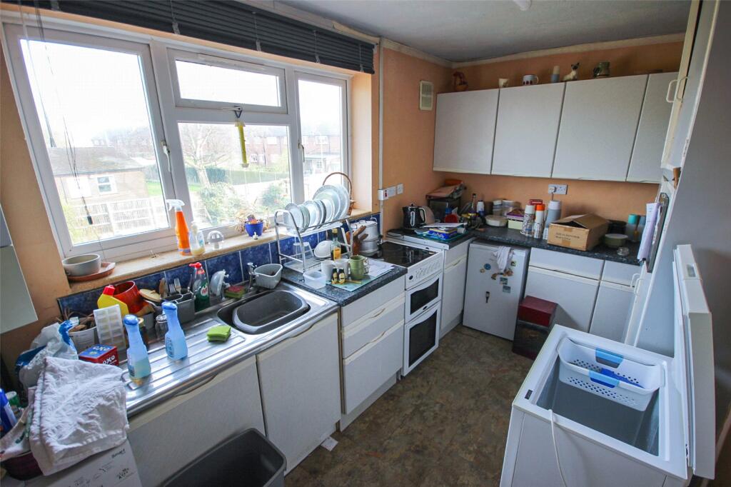 Carlisle Road, Bedford, Bedfordshire, MK40 photo 4