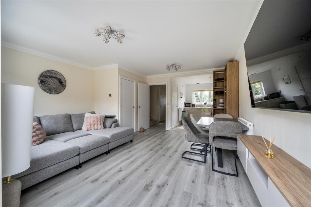 House in Reading - View 5