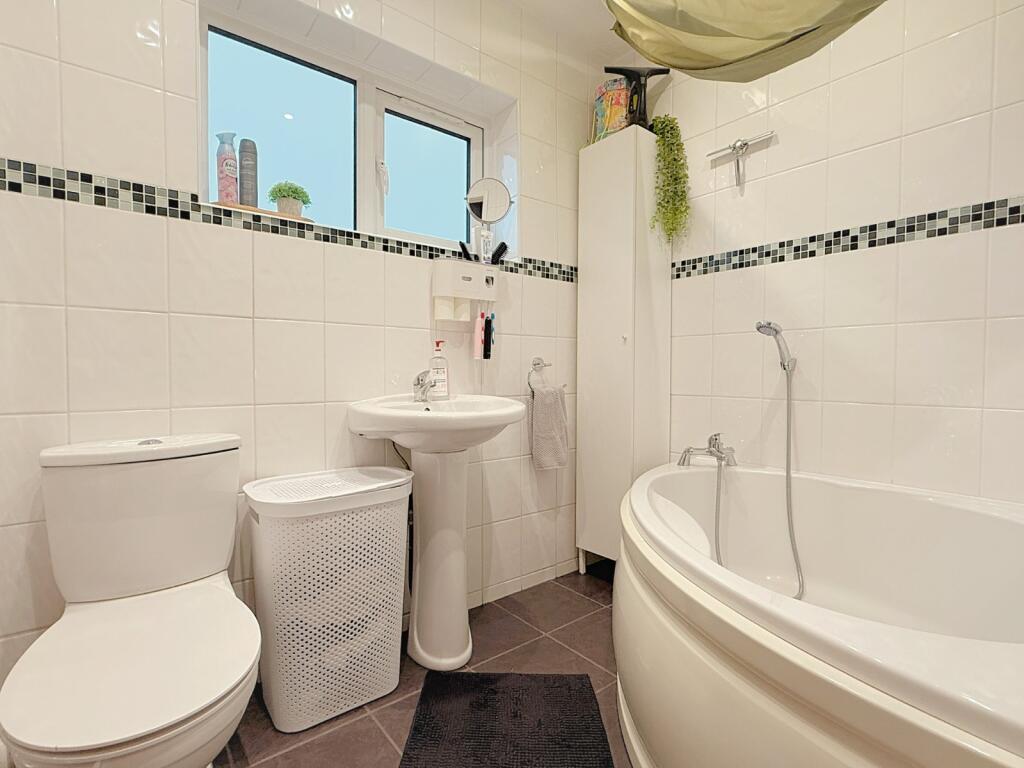 Additional image 13 of Sangster Way, Bradford, BD5