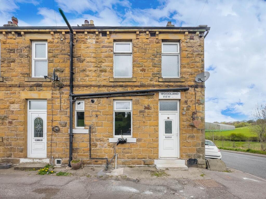 Main image of property: Woodland View, Wakefield