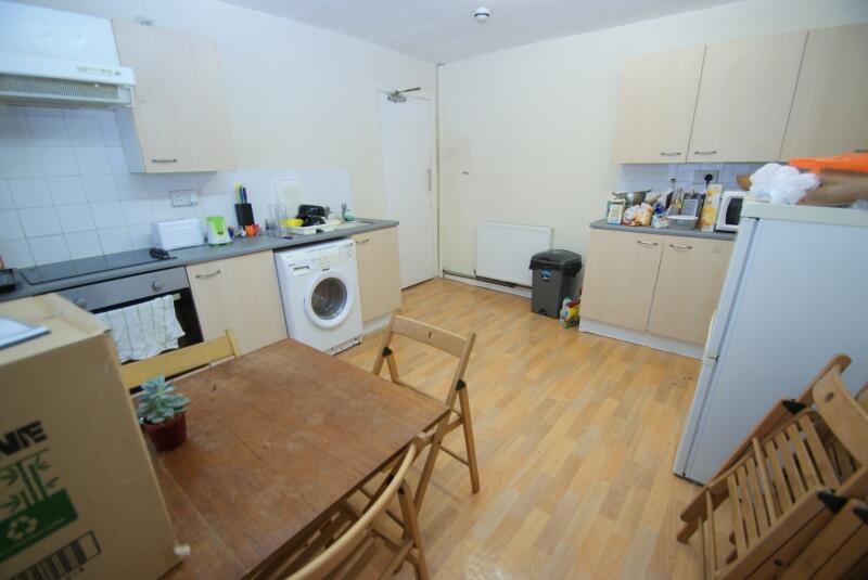 Ebberston Terrace, Hyde Park, Leeds – pohled 6