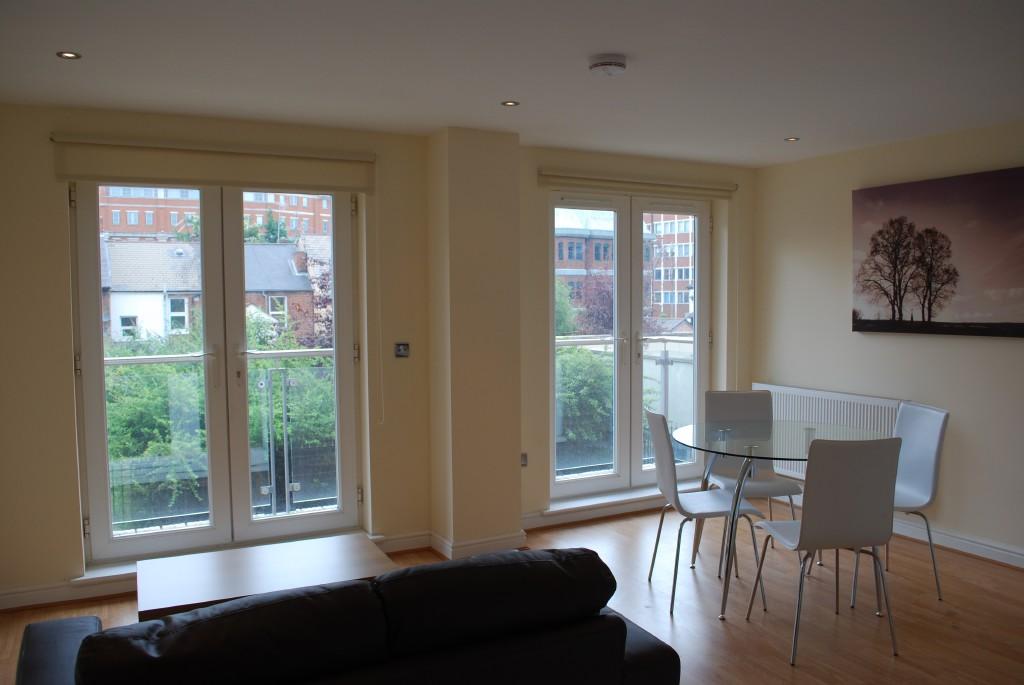 Apartment in Reading, Katesgrove, Coley - View 2