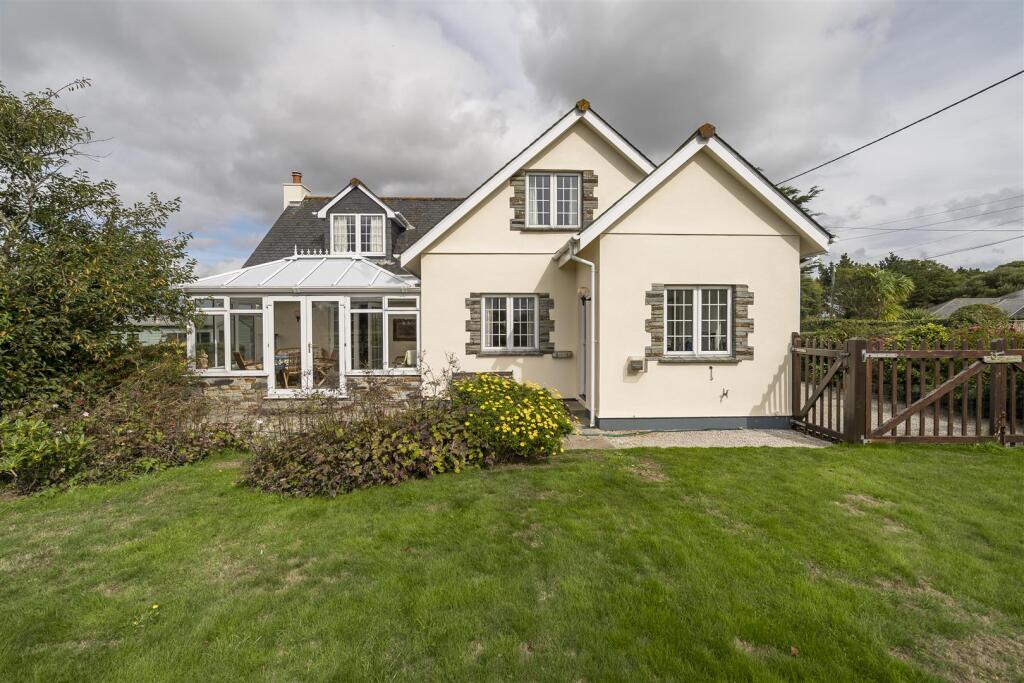 House in Truro - View 4