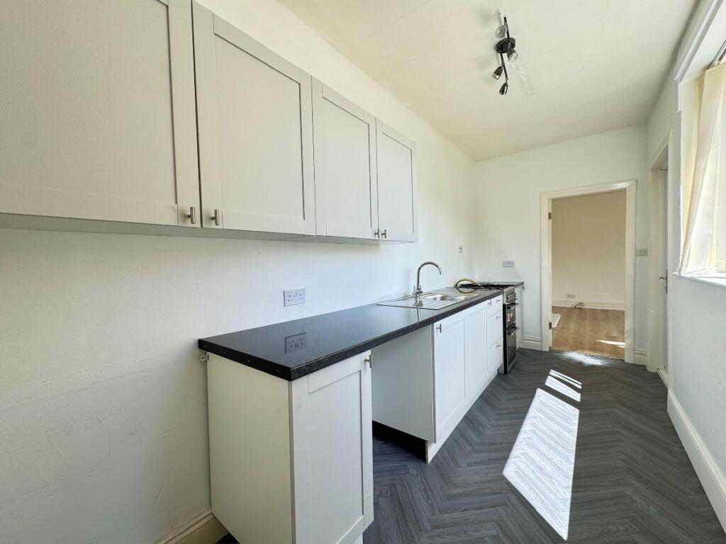Apartment in North Shields, Meadow Well - More