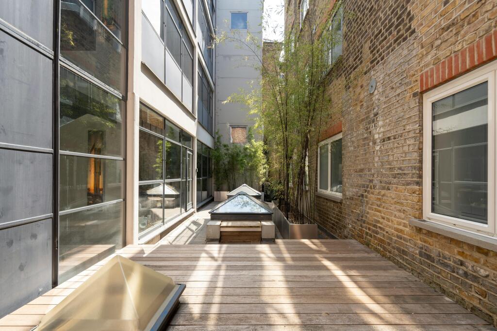 Outdoor Space - Communal