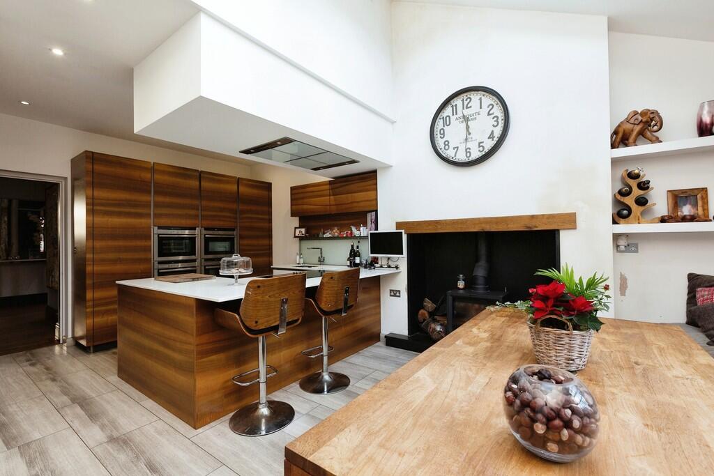 House in Dartford, Kent - View 4