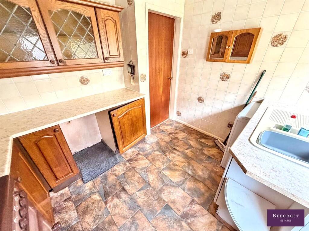 House in Sheffield - View 4