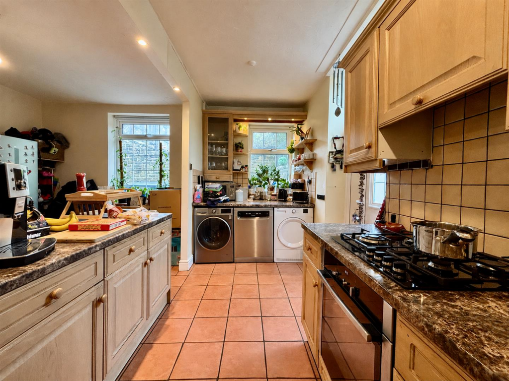 House in Bradford - View 5