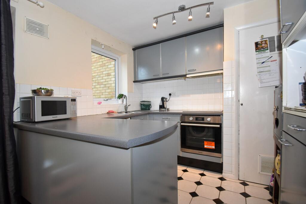 Additional image 7 of Lower Green, Tewin, AL6