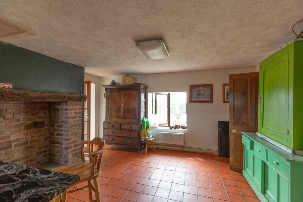 House in Lydbury North, Shropshire - View 4
