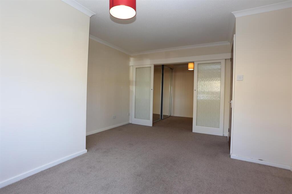 Apartment in Brighton - View 5