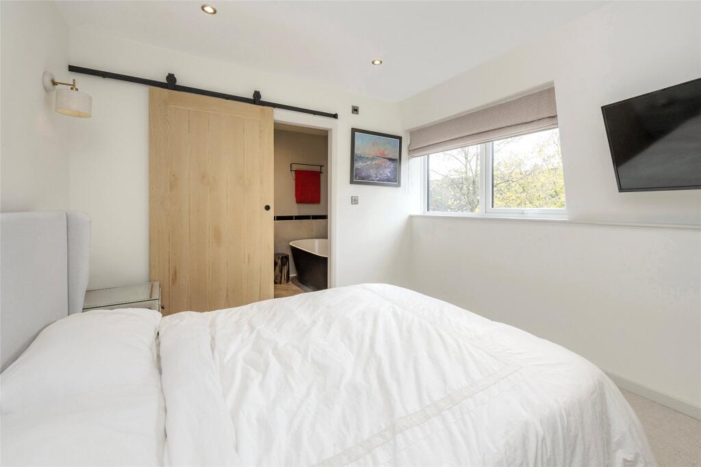 Wornington Road, North Kensington, London, W10 photo 4