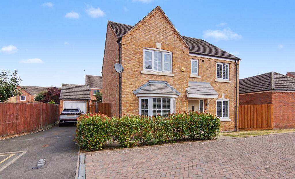 4-bed detached on Bourchier Close, Coventry, CV4, £485,000
