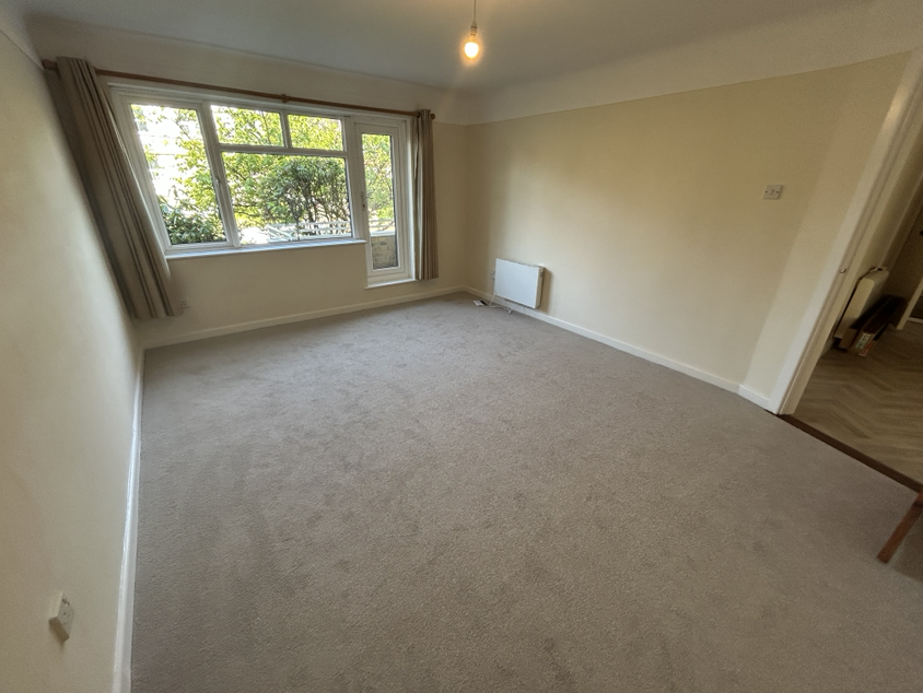 Apartment in Bournemouth, Springbourne - View 4