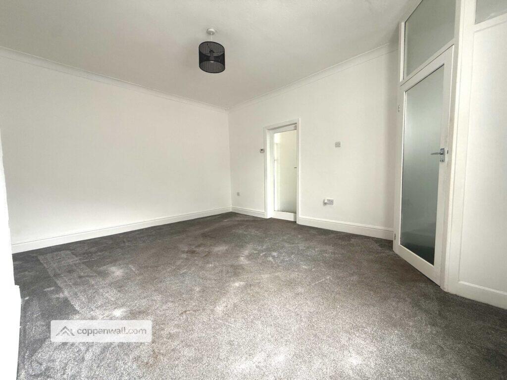 House in Oldham - View 5