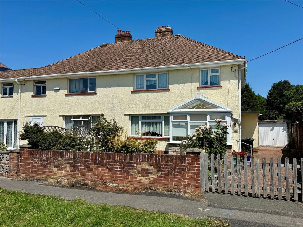 Main image of property: Milton Mead, New Milton, Hampshire, BH25