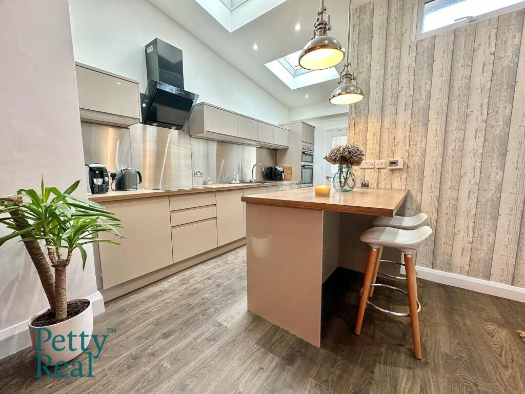 Main image of property: Skipton Road, Colne