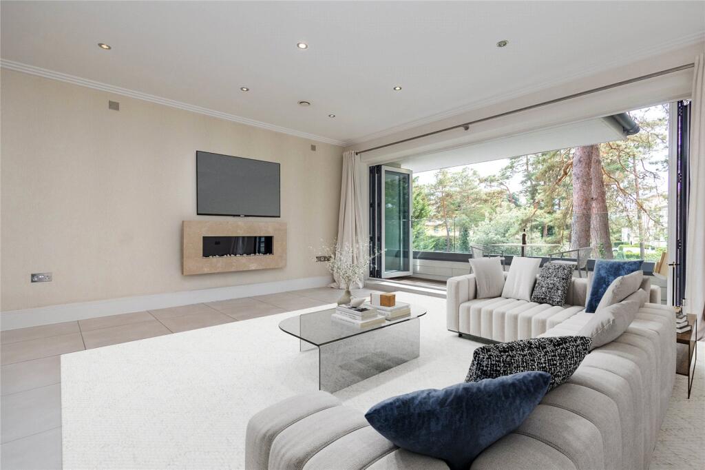 Main image of property: Canford Cliffs Road, Poole, Dorset, BH13
