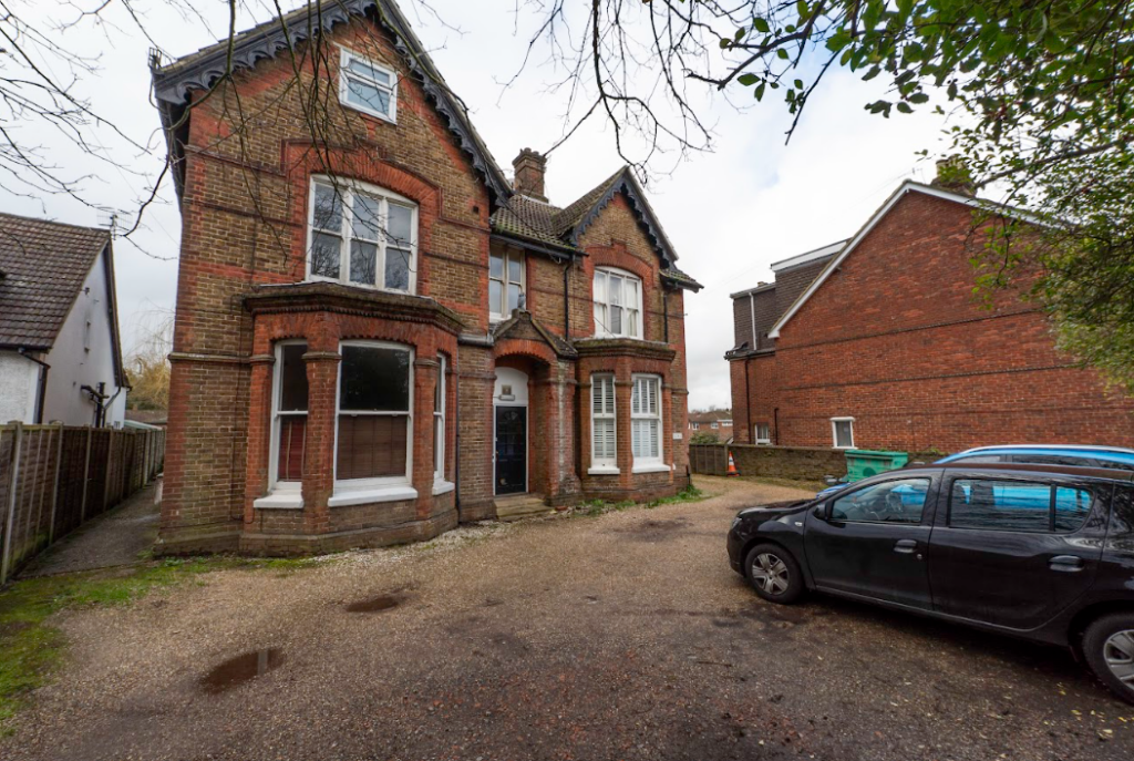 Main image of property: 139e French Road, Surrey, RH1 2HZ