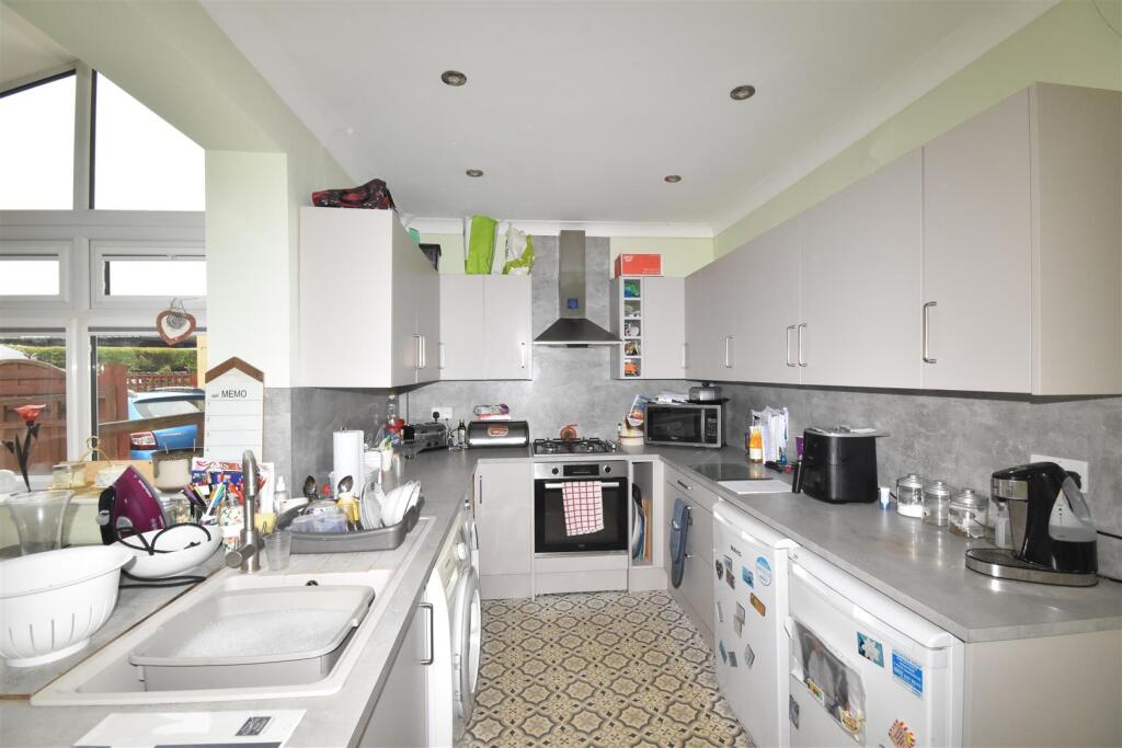 House in Nottingham - View 5