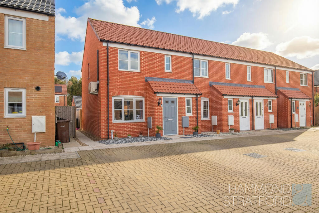 Main image of property: Catlyn Place, Wymondham