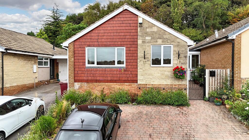 Main image of property: Nethergreen Gardens, Killamarsh, S21