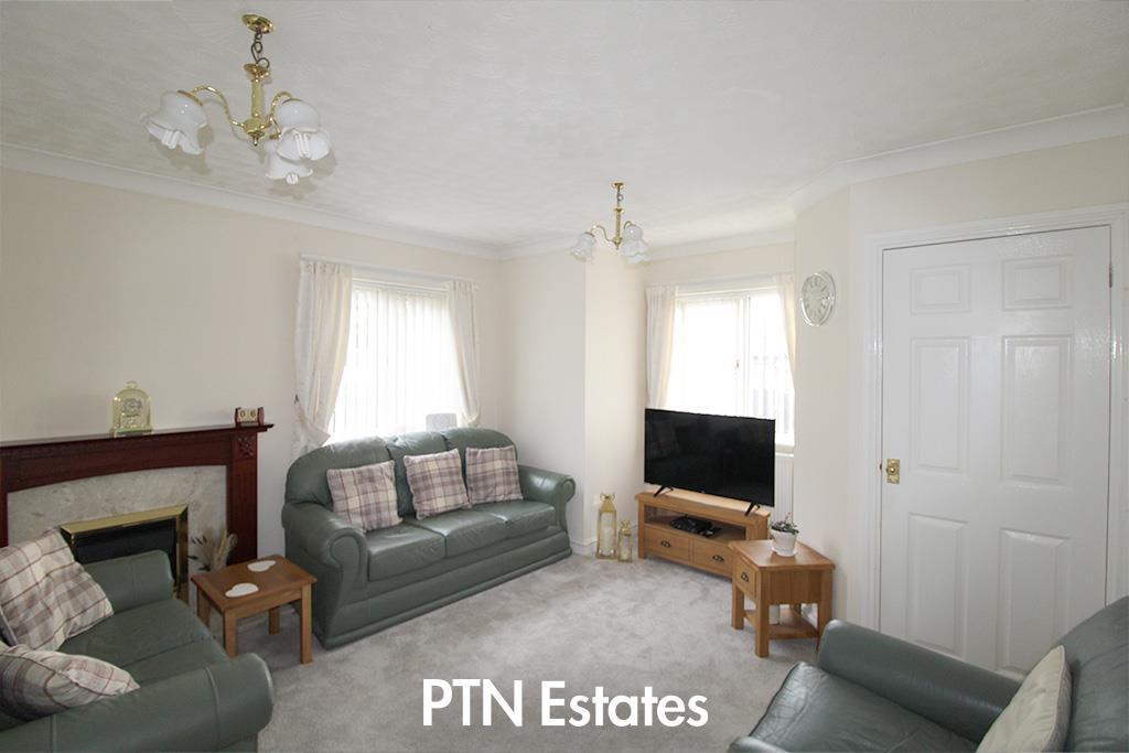 Delph Road, Brierley Hill photo 3