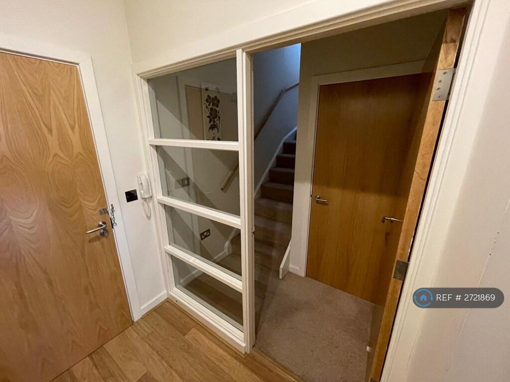 Additional image 7 of Meadow Road, Bradford, BD10