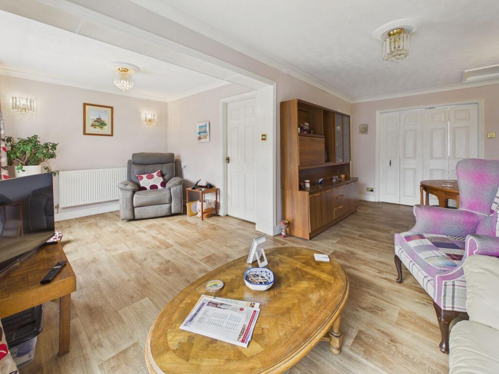 House in Peterborough - View 2