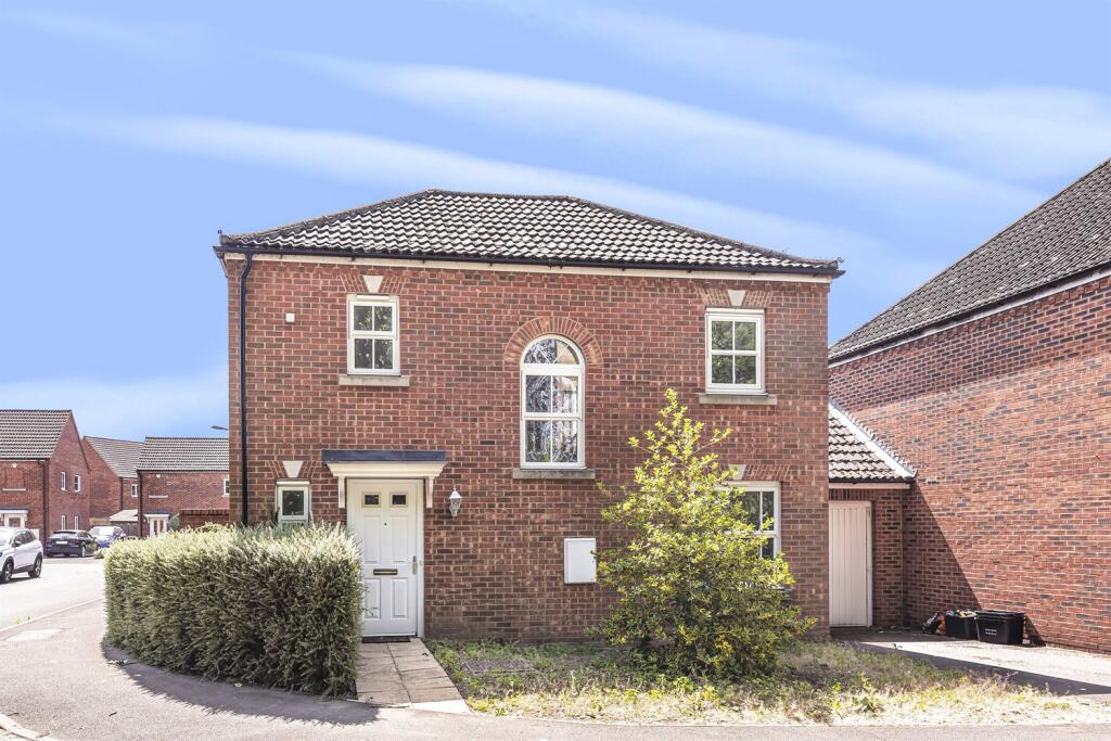 Main image of property: Dowles Green, Wokingham, RG40